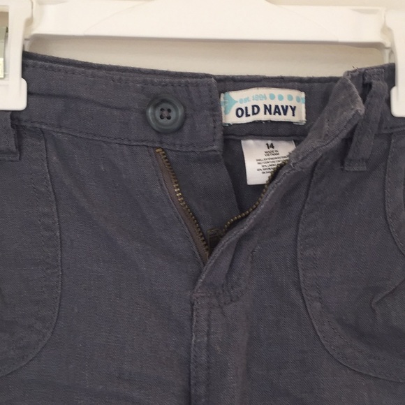 Old Navy Shorts - Picture 3 of 4